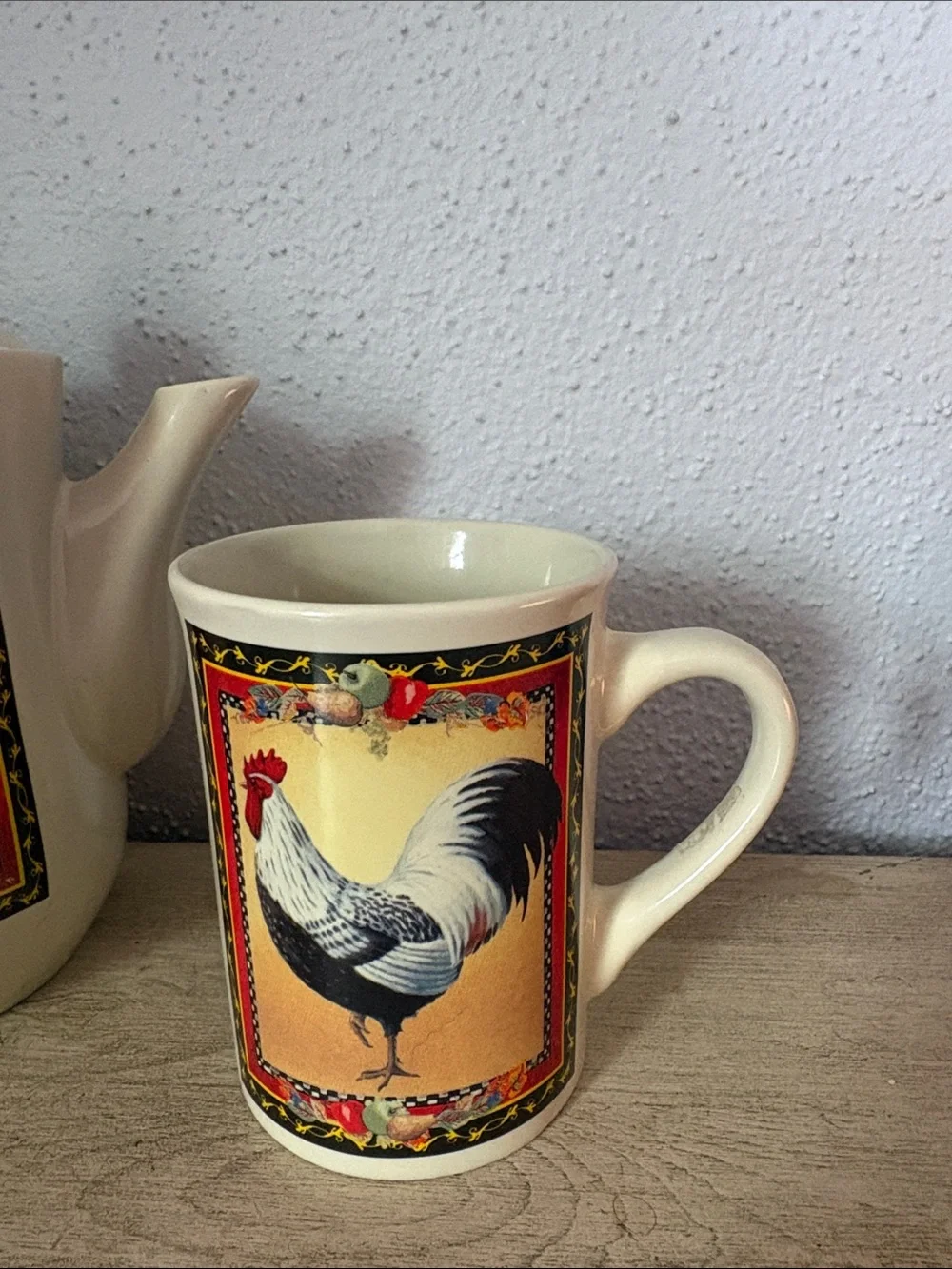 🍋Bay Island Rooster Ceramic Teapot and Mug Set - Cream and Yellow Accent